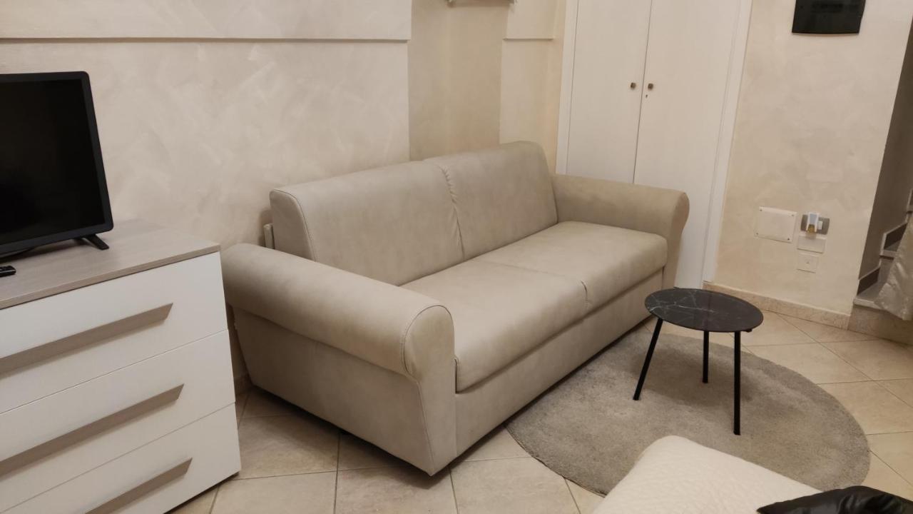 Domus Elegans In Centro Villa Manfredonia Eksteriør billede