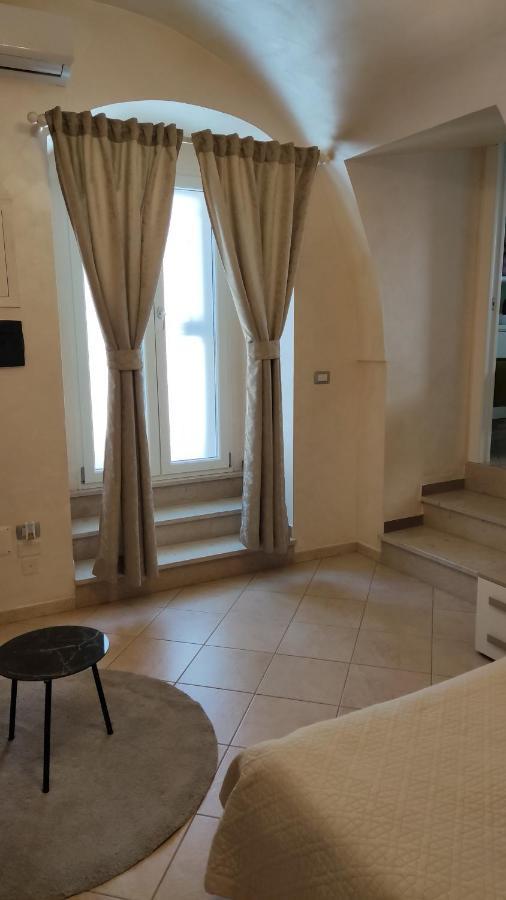 Domus Elegans In Centro Villa Manfredonia Eksteriør billede